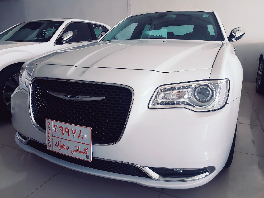 كرايسلر 300